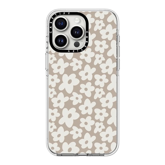 Casetify | Natural Flower MagSafe Phone Case - Picture 2 of 5